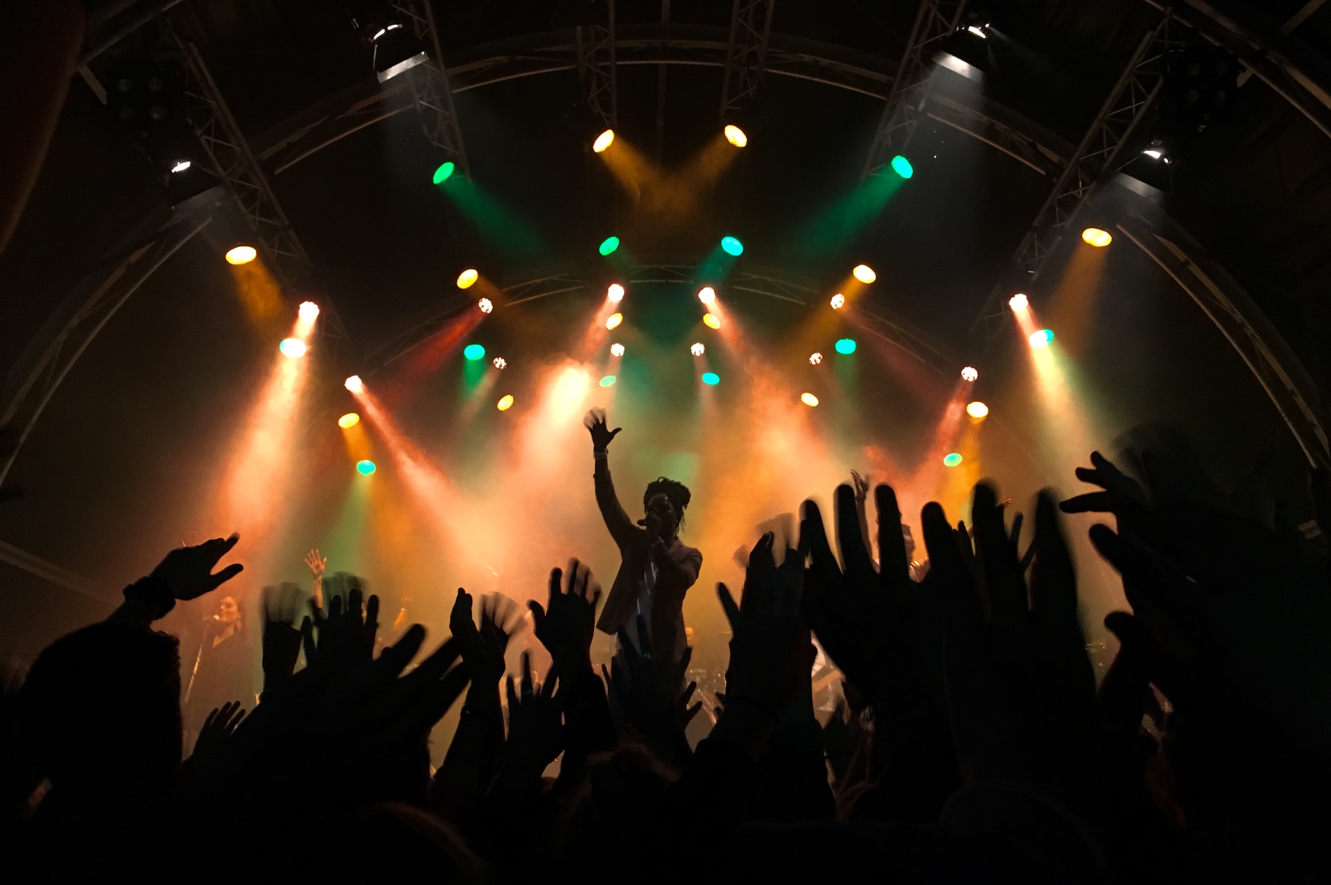 Guía para conseguir conciertos (Parte 1 de 3): qué hacer antes de buscar actuaciones