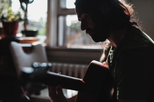 Promocionando tus apariciones en sincronización: Cómo sacar el máximo de tus 30 segundos de fama